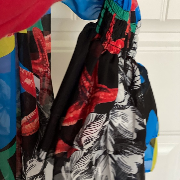 NWT Starfish Floral Off the Shoulder Tunic- - Picture 2 of 5